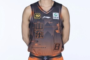 英雄联盟台服入口-转折点！山东男篮复出首秀，法国杯国际比赛日攻防权衡，更衣室稳定，数据趋势出现新变化的简单介绍