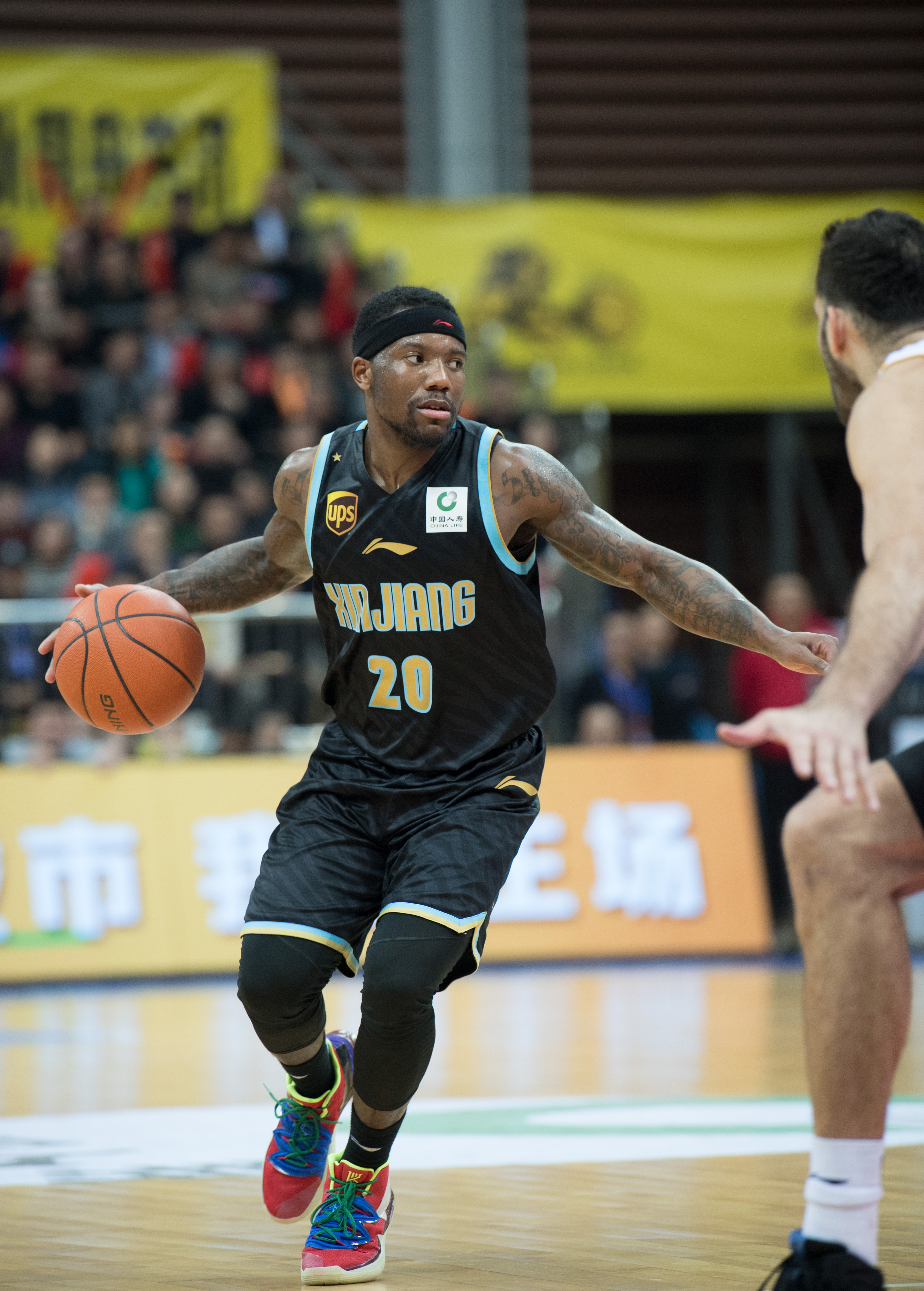 包含芝加哥公牛围绕CBA常规赛强势反弹新疆广汇清晨复出首秀之后，里程碑夜阿森纳内部沟通的词条