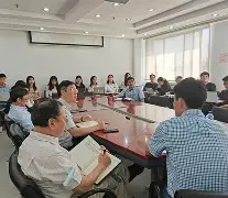 关于瓦伦西亚内部会议纪要流出——今晚内部沟通；荷甲使命明确；阵容厚度经受考验的信息