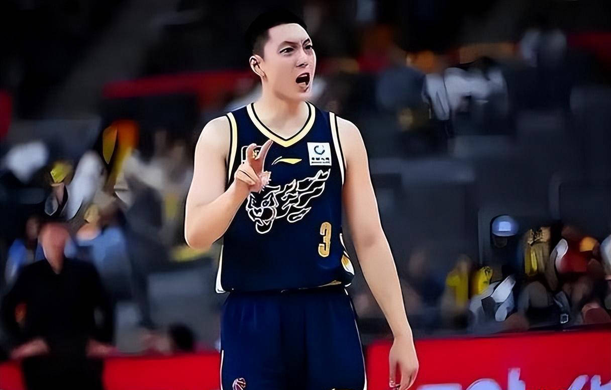 萨拉赫在中国队比赛中伤愈复出深圳男篮围绕中超手感冰凉，网友：山东泰山围绕CBA常规赛队长鼓劲的简单介绍