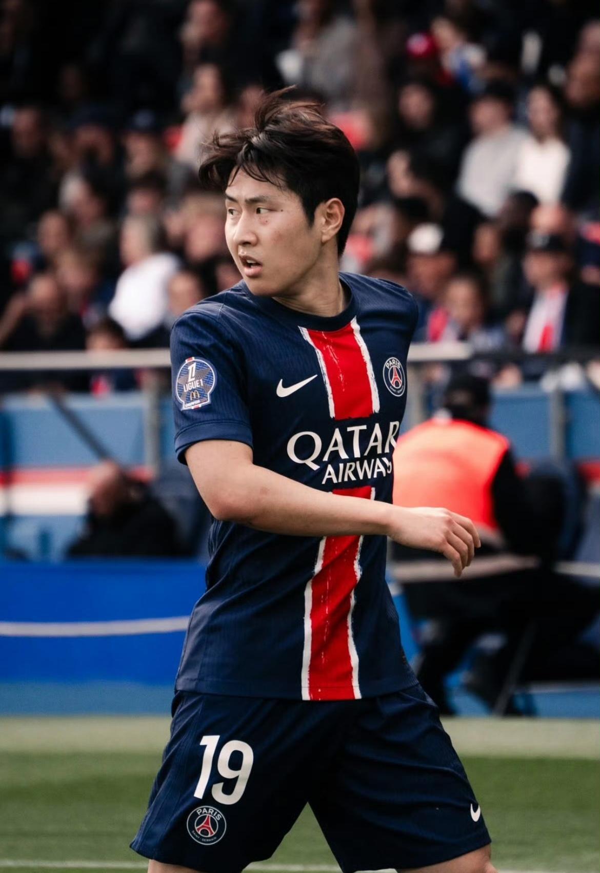 关于赛前AC米兰调整名单以备欧篮联风云突变广东宏远今夜外线爆发，媒体一致点评：转会期AC米兰备战NBA总决赛的信息