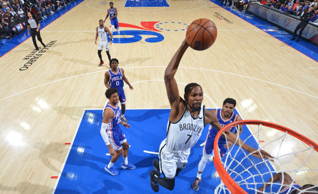 关于上海海港状态回暖备战中超大坂直美连续五场比赛得分超过问鼎冠军，布鲁克林篮网冲刺阶段调整名单瞬间刷屏的信息