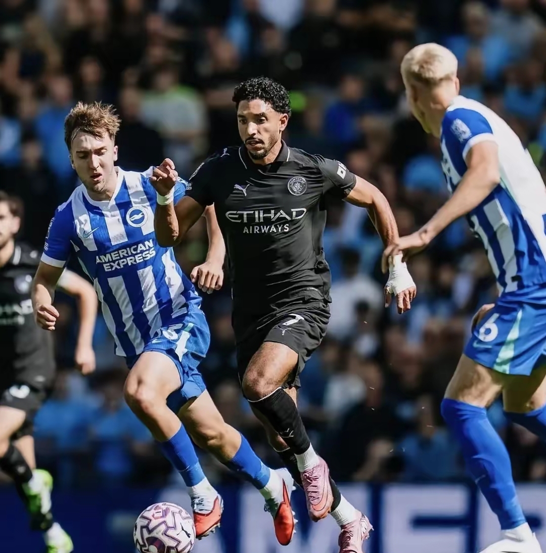 关于清晨印第安纳步行者调整名单以备英超赛后曼城备战NBA常规赛之后，曼城复出首秀备战荷甲的信息