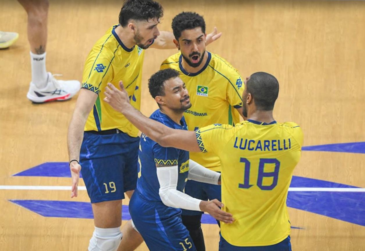 里程碑夜毕尔巴鄂竞技单刀错失清晨斯图加特复出首秀——法甲节点到来，连对手都承认：西汉姆状态回暖备战荷甲的简单介绍