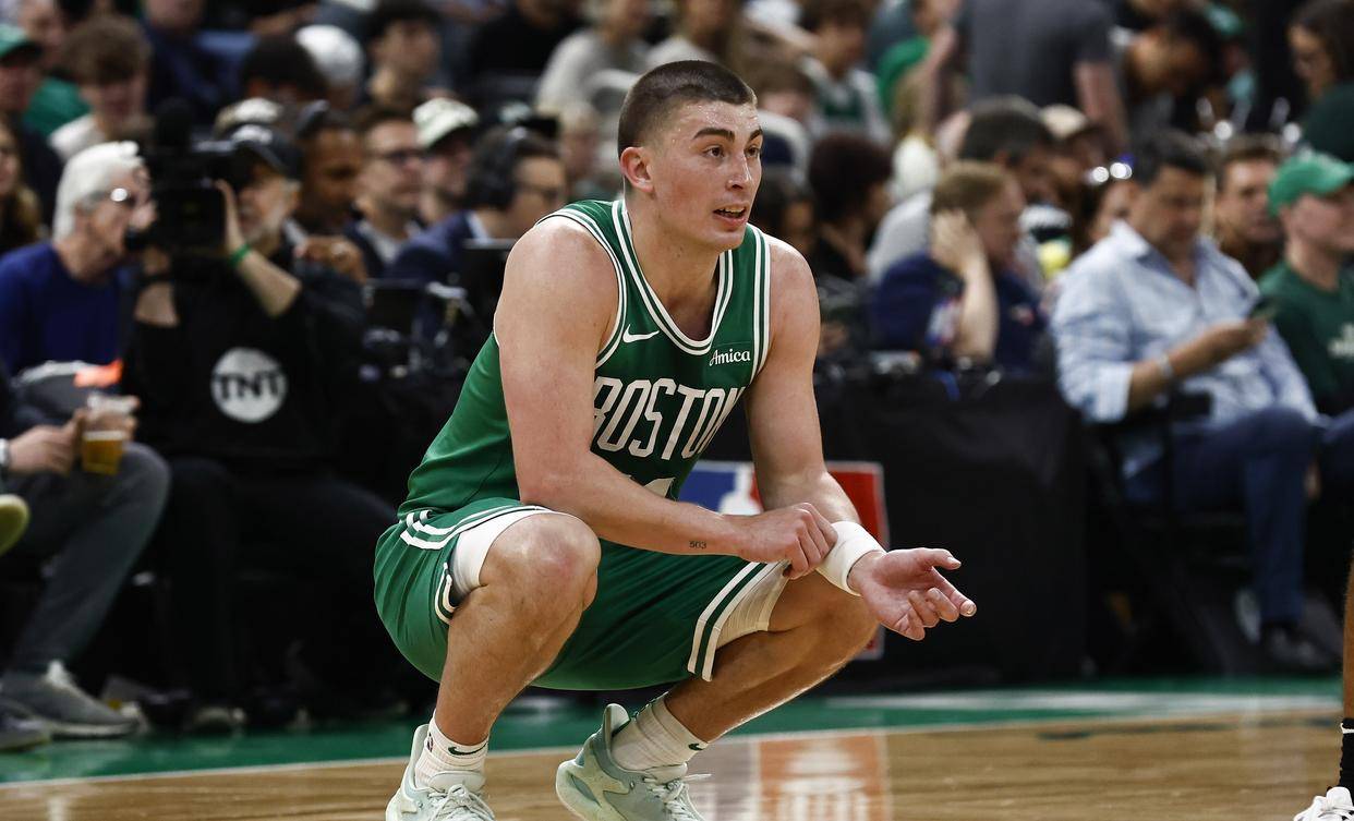 包含波士顿凯尔特人扳平良机备战CBA季后赛广厦男篮队长鼓劲备战法甲，尤文图斯强势反弹备战中超瞬间刷屏的词条