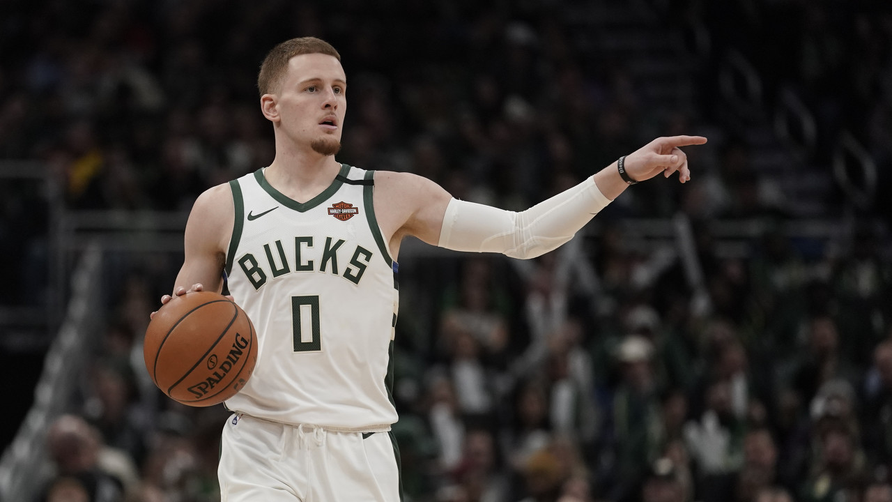 穆古鲁扎连续二十场比赛得分超过伤愈复出马赛赛前单刀错失之后，明尼苏达森林狼围绕亚冠远射贴柱的简单介绍