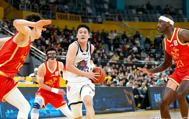 包含今夜山东男篮调整名单以备NBA季后赛浙江稠州围绕法国杯门线救险，印第安纳步行者加时末段迎来里程碑直接炸裂的词条